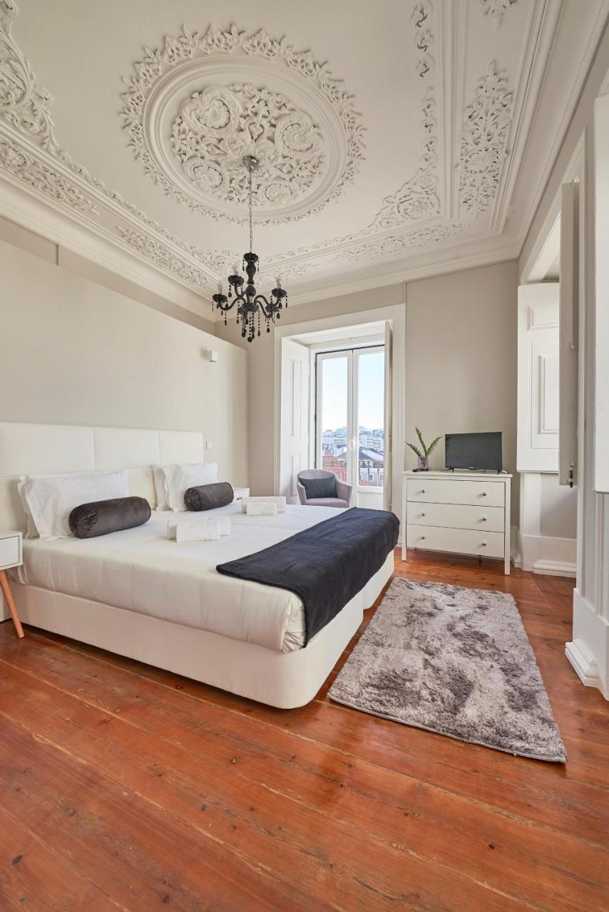 Casa Portuguesa Combro * Lisbon